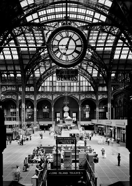 Old Penn Station Concourse, 1910