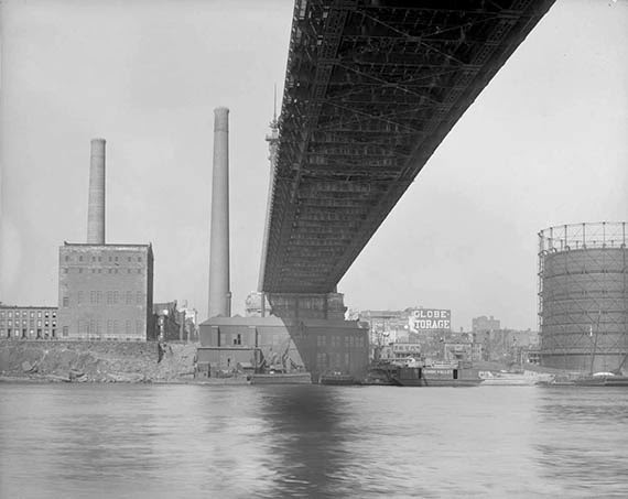 Underneath the Queensborough Bridge, 1910