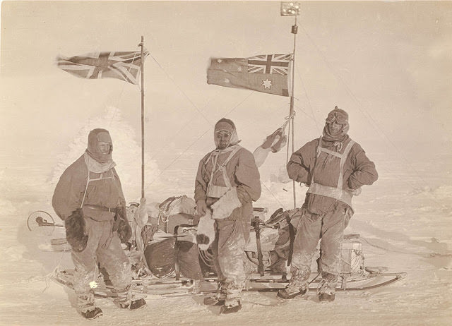 In full sledging gear on the plateau, 1911-1914