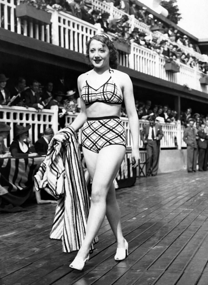 Swimsuit fashion in Paris, France,1930