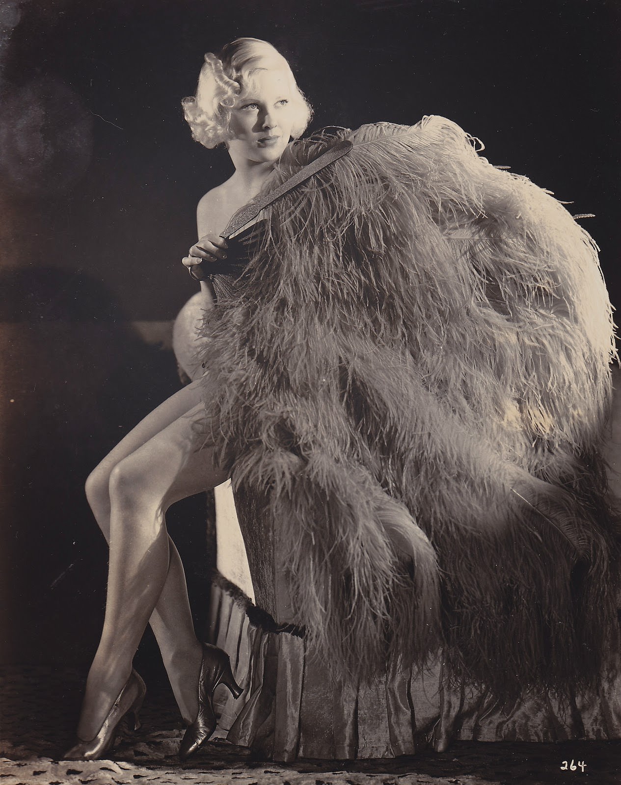 Mary Carlisle, 1933
