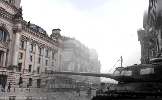 50+ Then And Now Photos Of Berlin During WWII And Today