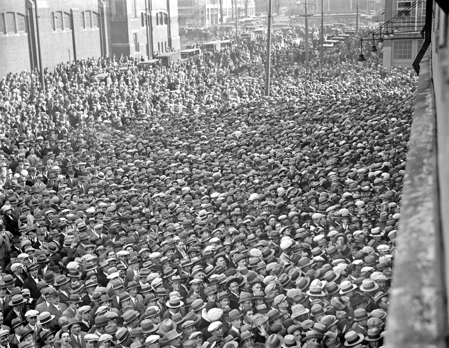 Hats everywhere: Huge crowd outside Braves Field to see the Red Sox and Phillies in the 1915 World Series