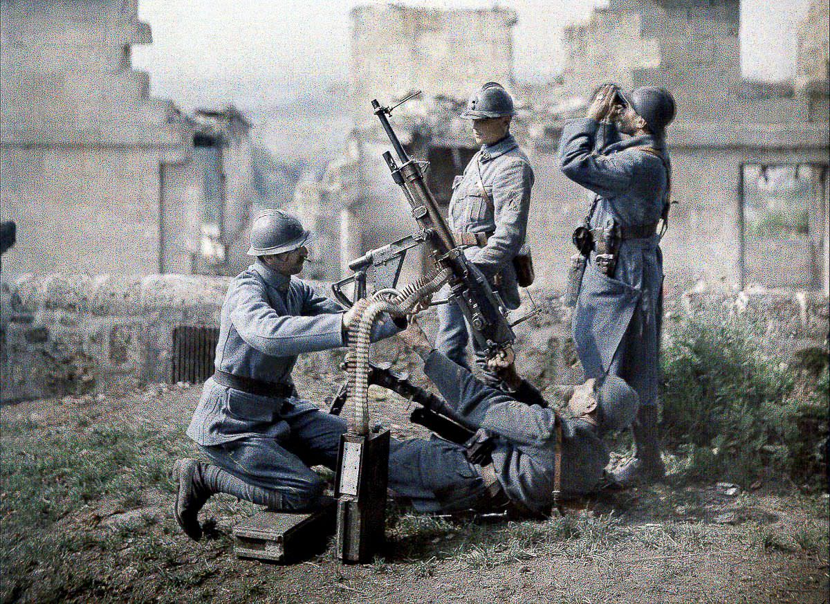 French machine gunners set up a position amid ruins during the battle of the Aisne in France, 1917