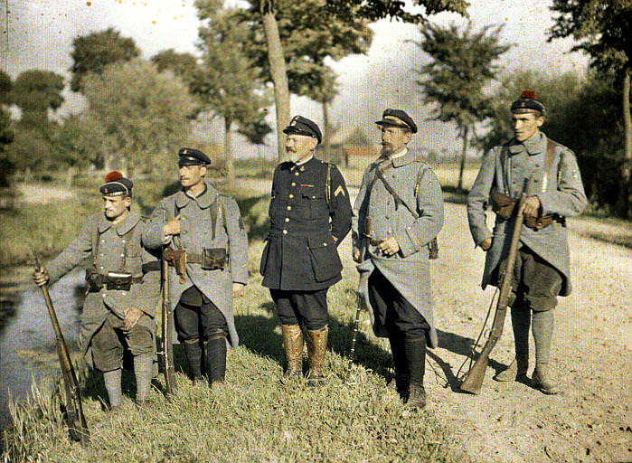 The heroes of Drie Grachten: five soldiers, officers and soldiers, Belgium, 1917.