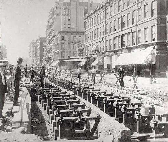 Laying cable line for trolleys in Union Square, 1891