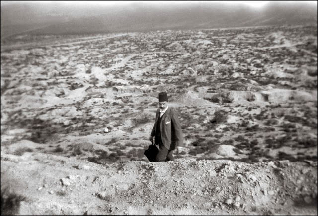 Man in the surroundings of Eskişehir, 1903