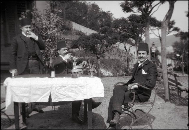 Savoir vivre, Turkey, 1903
