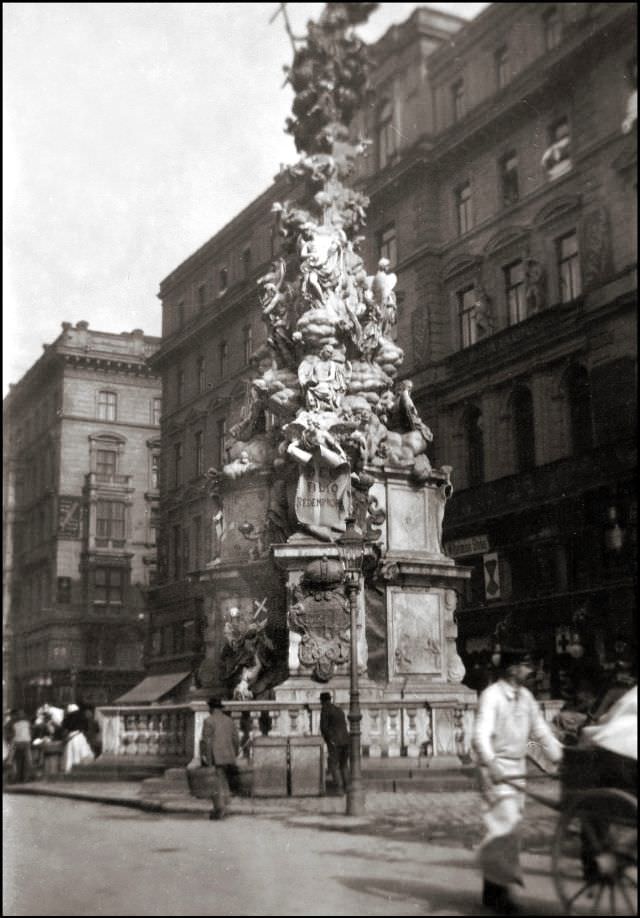Vienna. Plague Column, 1903