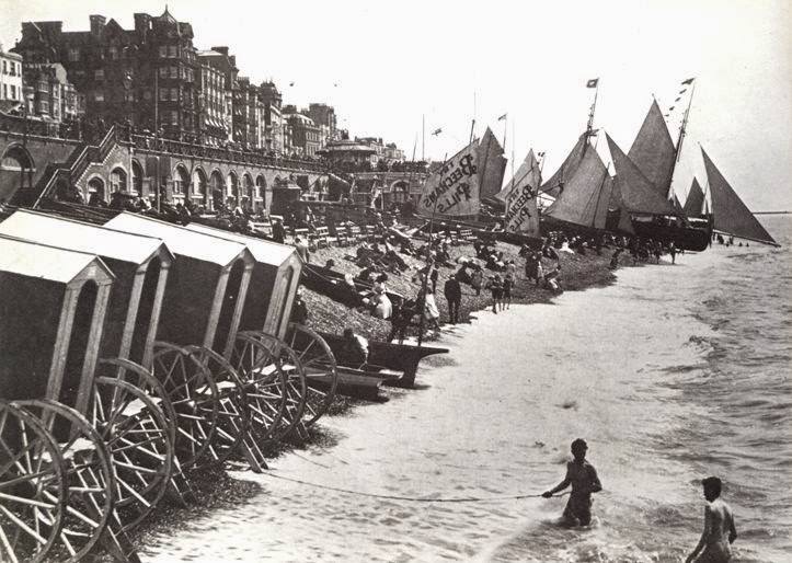 Going Swimming On Wheels: 50+ Historic Photos Of Bathing Machines From Victorian Era