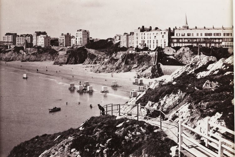 Going Swimming On Wheels: 50+ Historic Photos Of Bathing Machines From Victorian Era