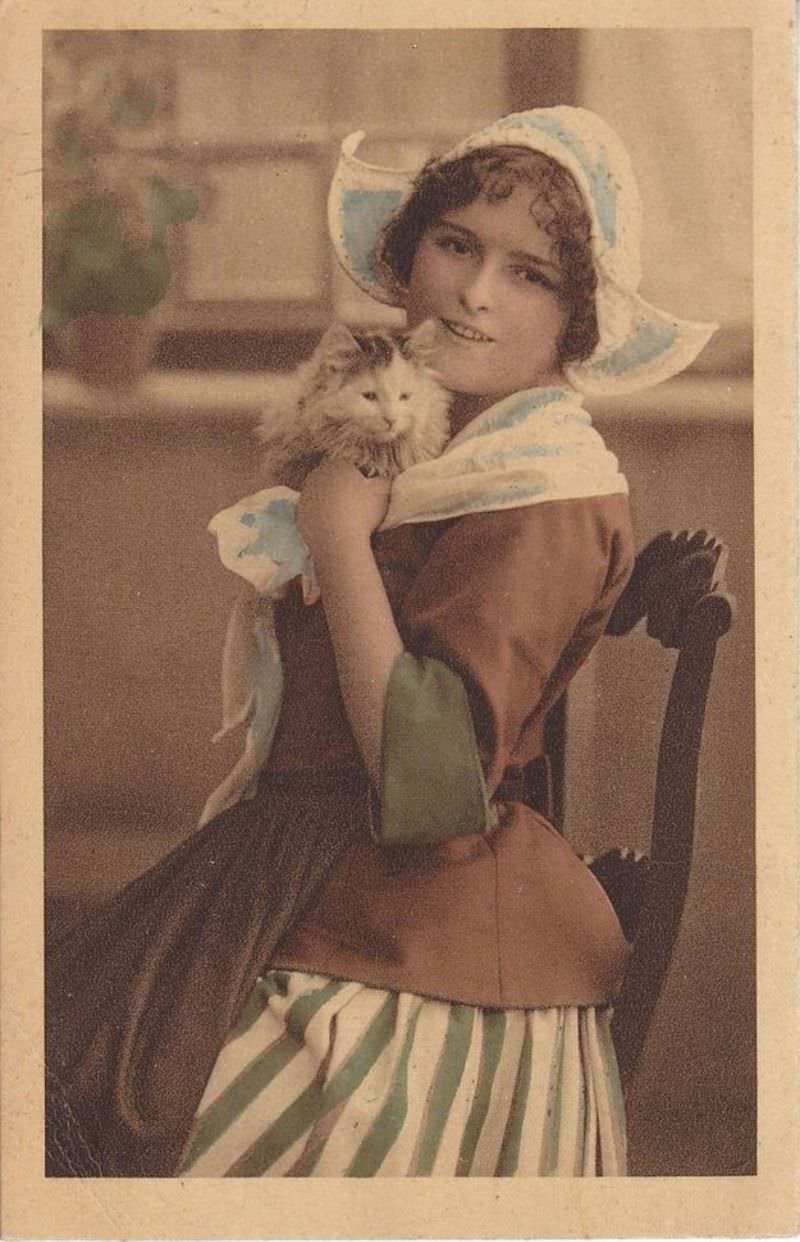 Dutch Cat With Dutch Lady, 1920s