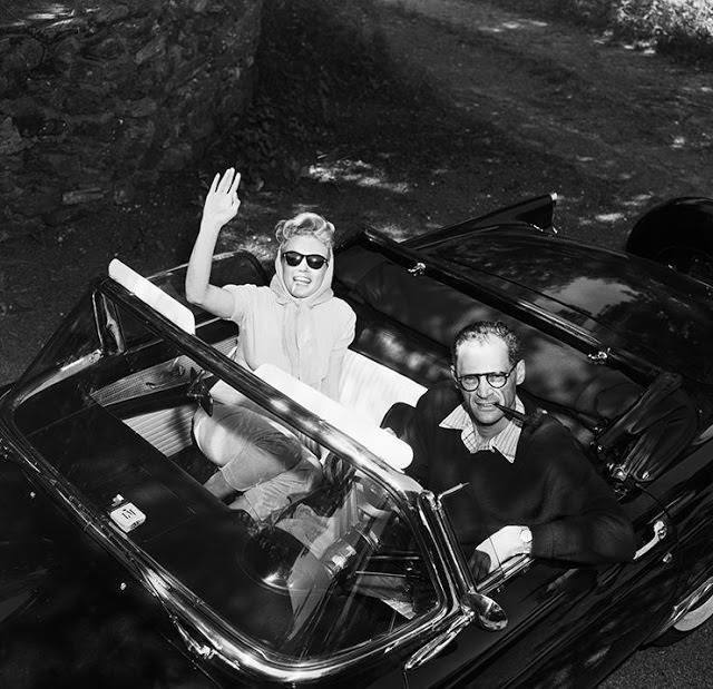 Marilyn Monore with Arthur Miller in a Black Thunderbird