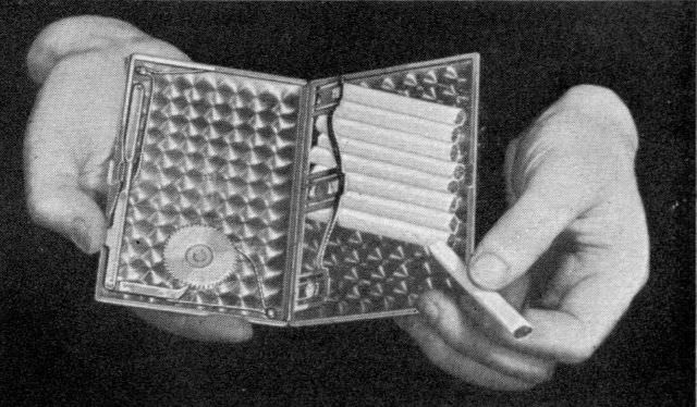 Cigarette Case Keeps Account of Smokes Given to Friends