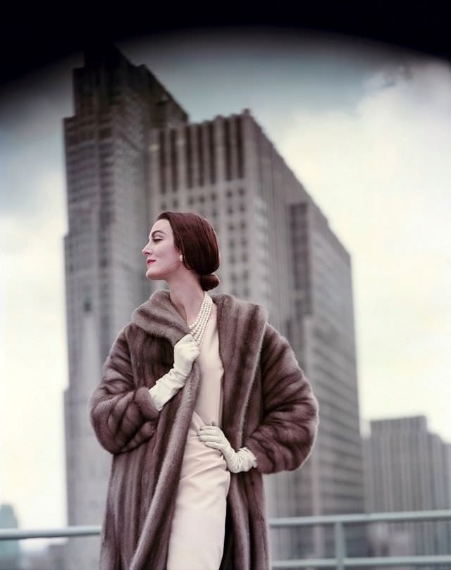 Carmen, mink coat by Levermann, New York, 1958
