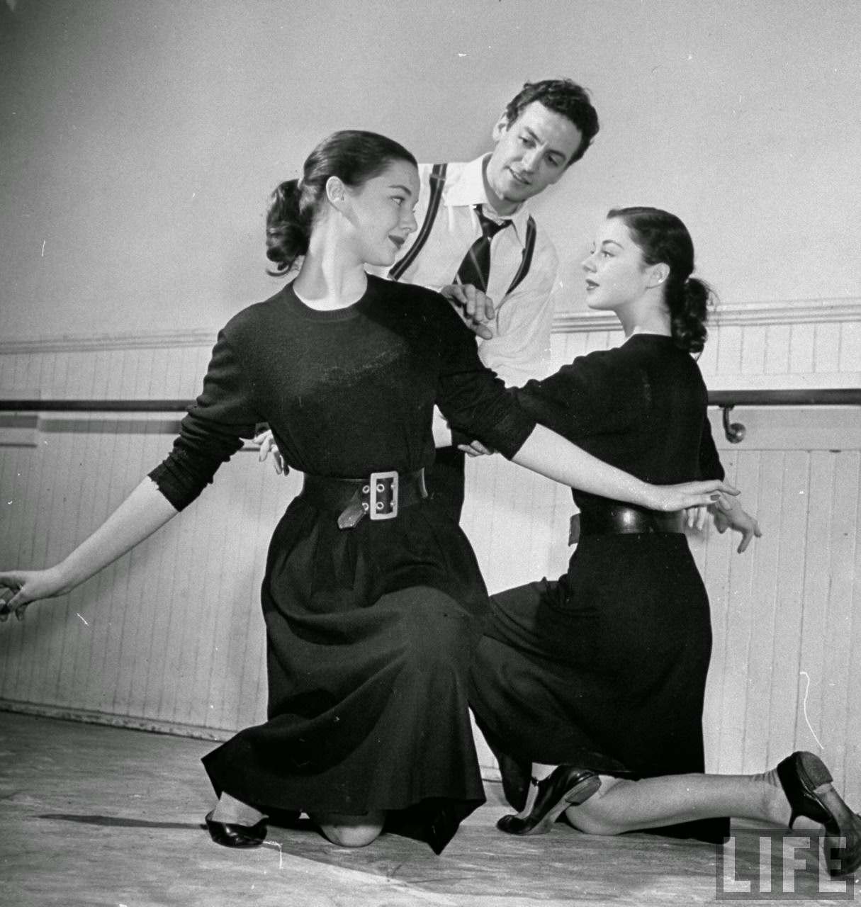 The O'Connor twins Gloria and Consuelo, being tought ballet, 1947