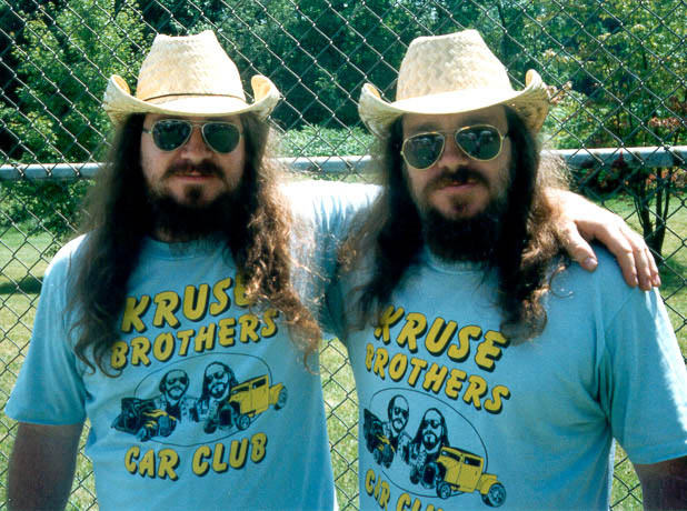 Twins from Ohio festival called Twins Day, 1990s