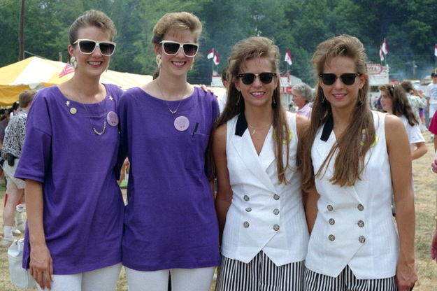 Twins from Ohio festival called Twins Day, 1990s