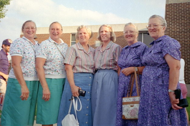 Twins from Ohio festival called Twins Day, 1990s