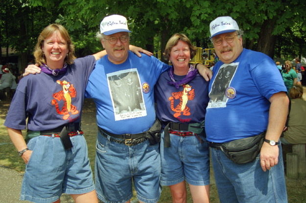 Twins from Ohio festival called Twins Day, 1990s