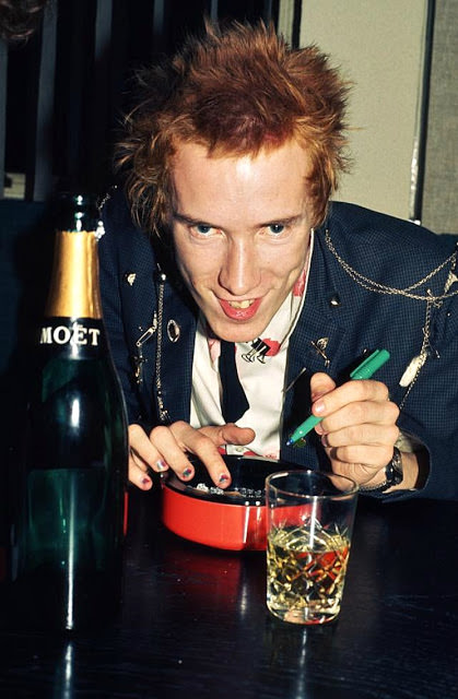 Johnny Rotten, 1976