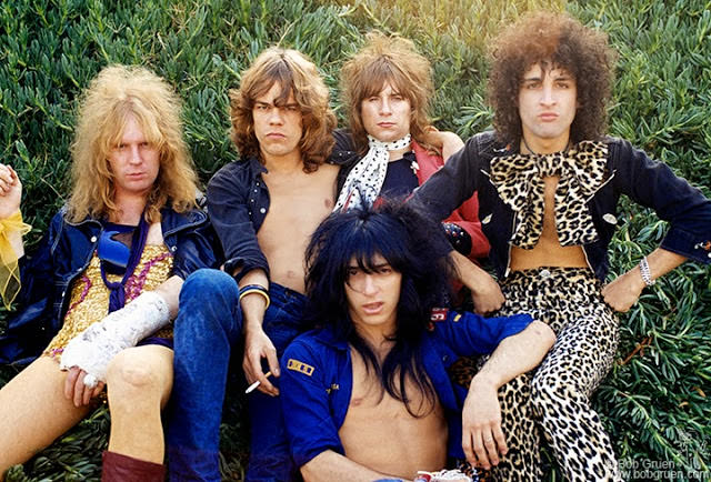 Arthur Kane, David Johansen, Jerry Nolan, Johnny Thunders and Syl Sylvain, 1973