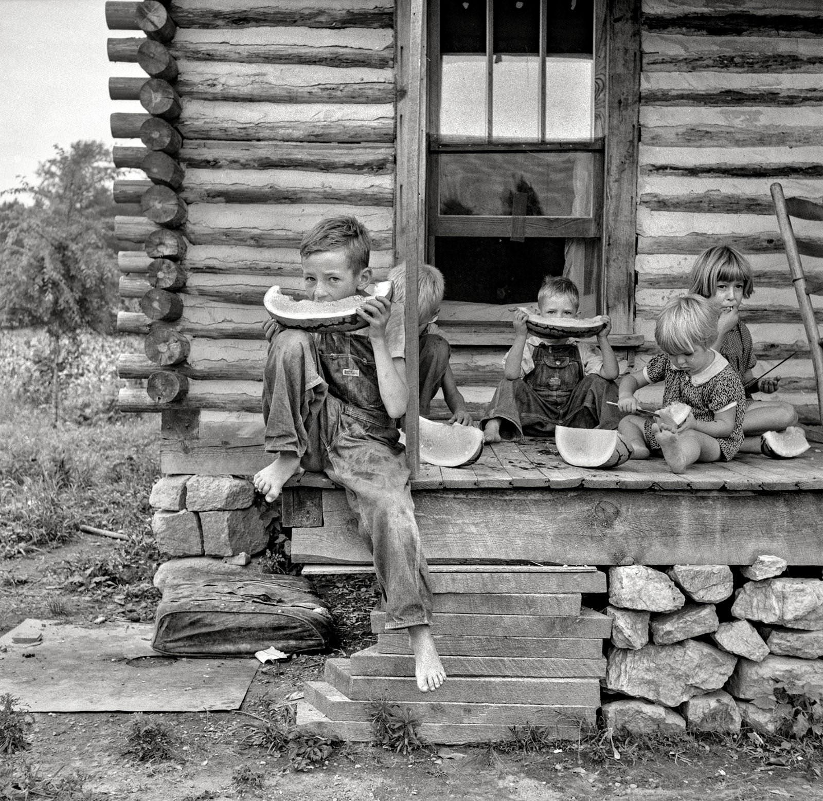 Millworker's house six miles north of Roxboro, 1939