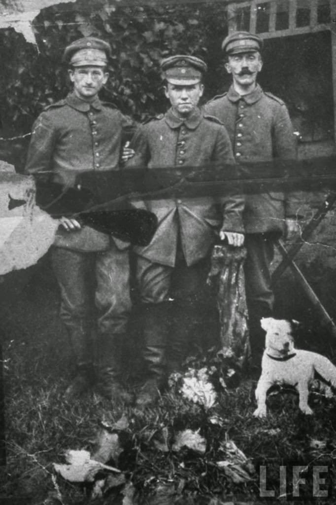 Volunteer Hitler (right) as part of the 2nd Bavarian Infantry Regiment of Bavarian Army during the World War I, 1916