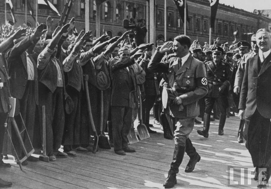 In front of new Reichsbank building, May 1932