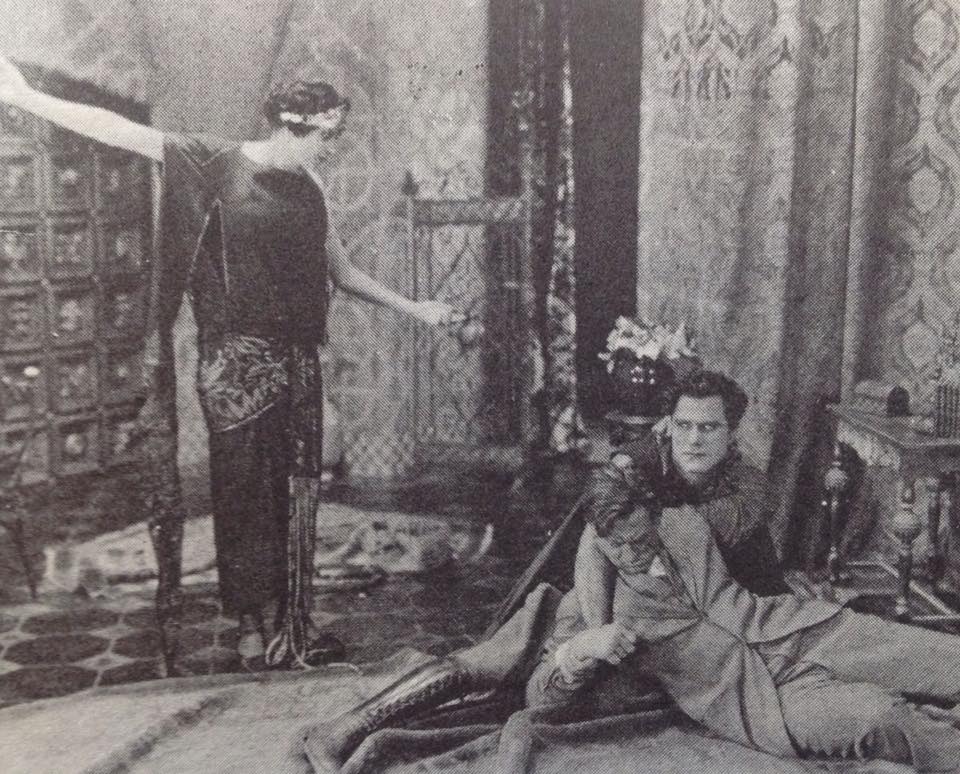 Barbara La Marr in "The Heart of a Siren", 1925