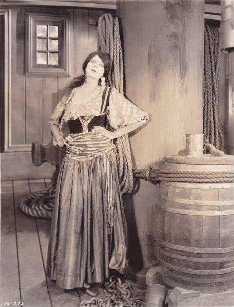 Barbara La Marr in "Strangers of the Night", 1923