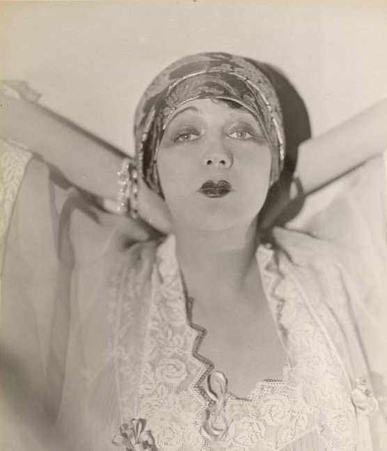 Barbara La Marr, 1922