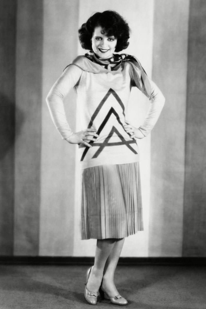 Actress Clara Bow, Modelling an Ideal 1920s Ensemble