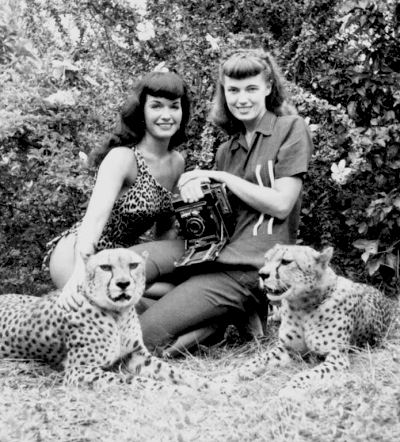 Queen of Pinups: 50+ Fascinating Photos Of Bettie Page