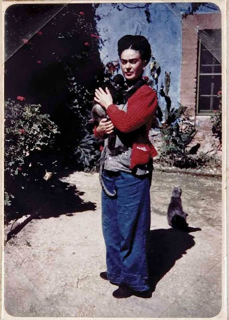 The Life Of Frida Kahlo: 50+ Rare Photos That Give A Rare Insight Into Her Life