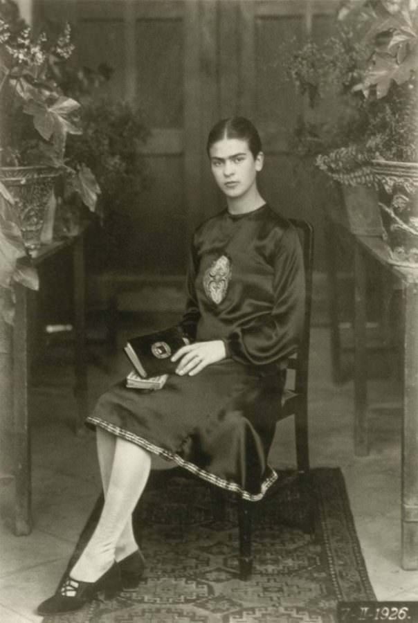 Frida at 18 years old, 1926