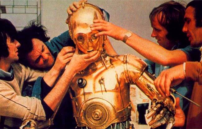 Making Of Star Wars: 50+ Rare Behind The Scene Pictures From The Making Of Epic Space Opera Film