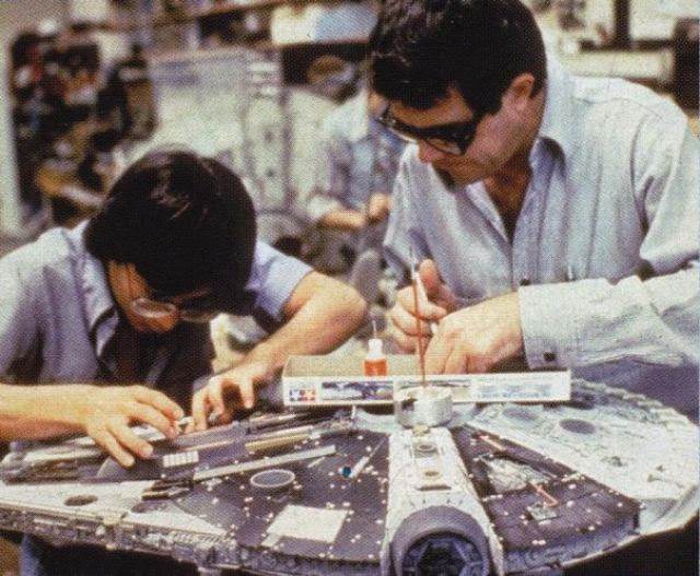 Making Of Star Wars: 50+ Rare Behind The Scene Pictures From The Making Of Epic Space Opera Film