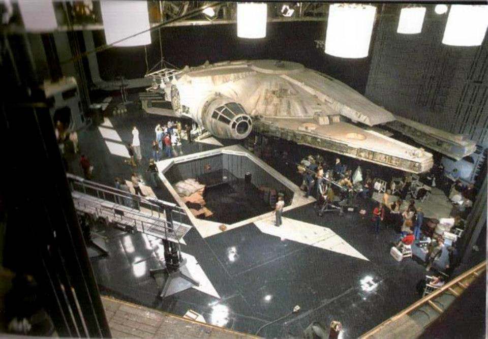 Making Of Star Wars: 50+ Rare Behind The Scene Pictures From The Making Of Epic Space Opera Film