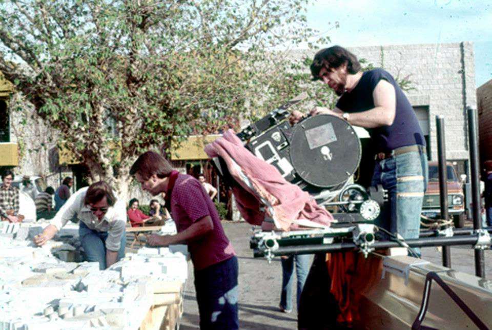 Making Of Star Wars: 50+ Rare Behind The Scene Pictures From The Making Of Epic Space Opera Film