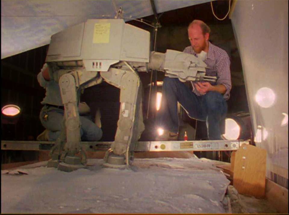 Making Of Star Wars: 50+ Rare Behind The Scene Pictures From The Making Of Epic Space Opera Film