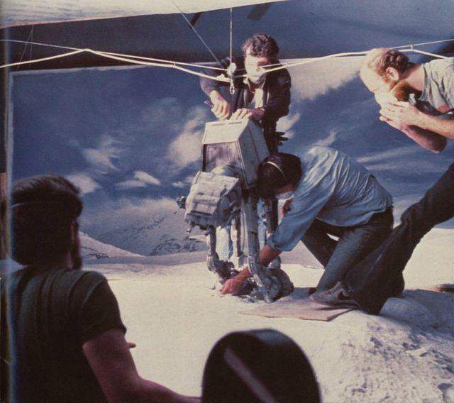 Making Of Star Wars: 50+ Rare Behind The Scene Pictures From The Making Of Epic Space Opera Film