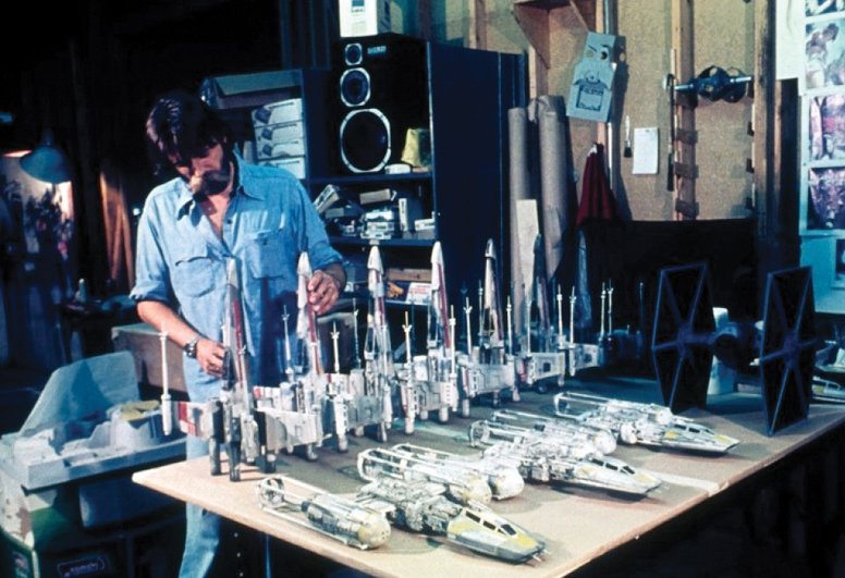 Making Of Star Wars: 50+ Rare Behind The Scene Pictures From The Making Of Epic Space Opera Film