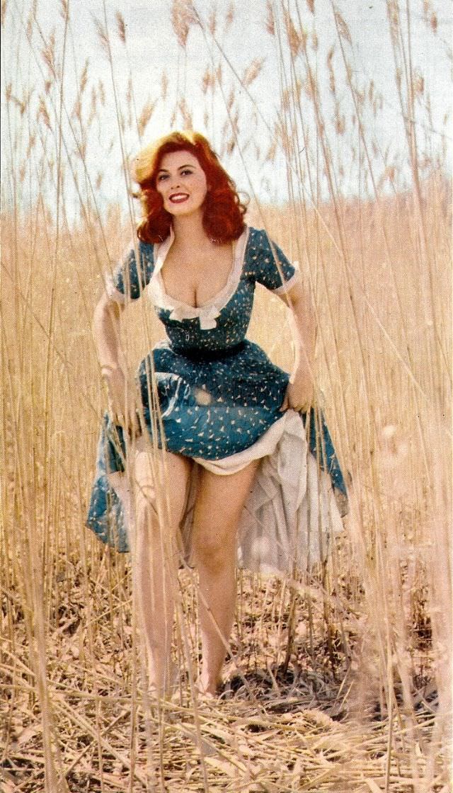 Beautiful Redhead Glamour Doll: 50+ Fabulous Photos Of Tina Louise From 1950s And 1960s