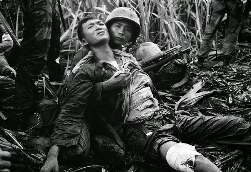 The Vietnam War: 50+ Striking Photos Show The Horror Of Bloodiest War Between Capitalism And Communism