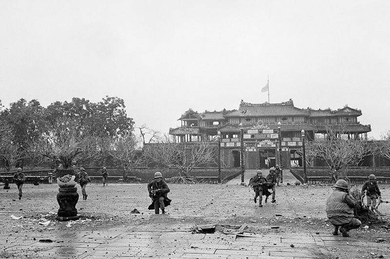 The Vietnam War: 50+ Striking Photos Show The Horror Of Bloodiest War Between Capitalism And Communism