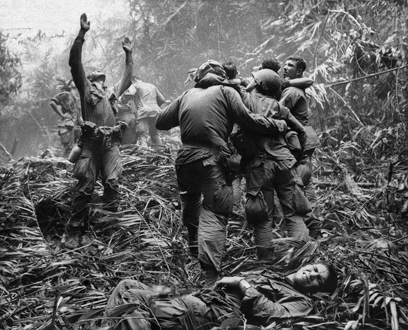 The Vietnam War: 50+ Striking Photos Show The Horror Of Bloodiest War Between Capitalism And Communism