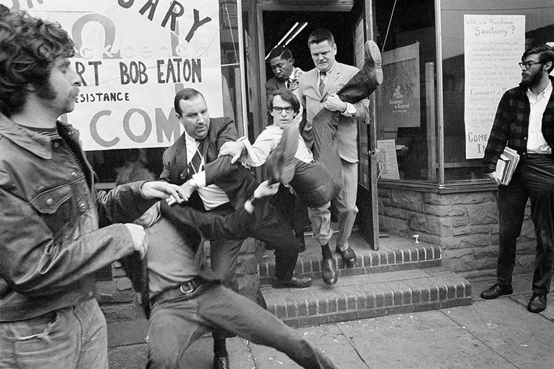 The Vietnam War: 50+ Striking Photos Show The Horror Of Bloodiest War Between Capitalism And Communism