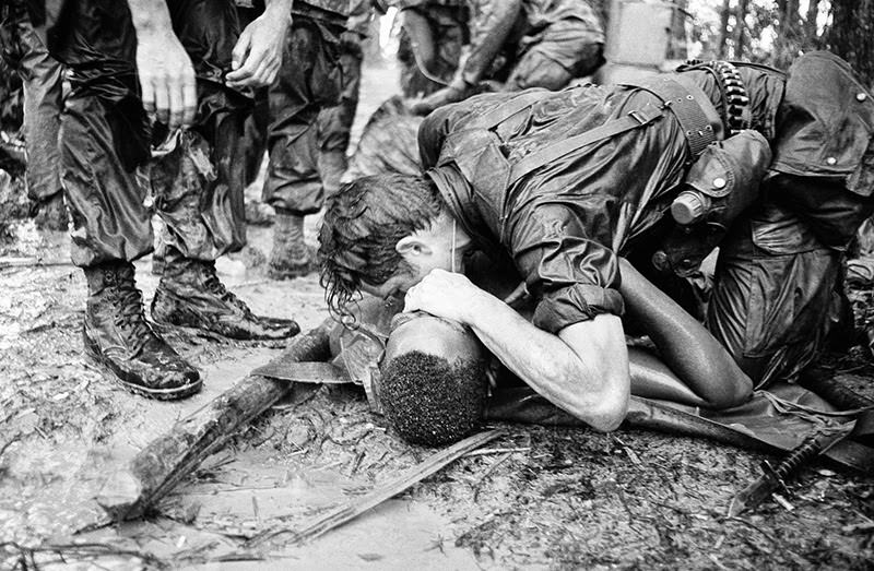 The Vietnam War: 50+ Striking Photos Show The Horror Of Bloodiest War Between Capitalism And Communism