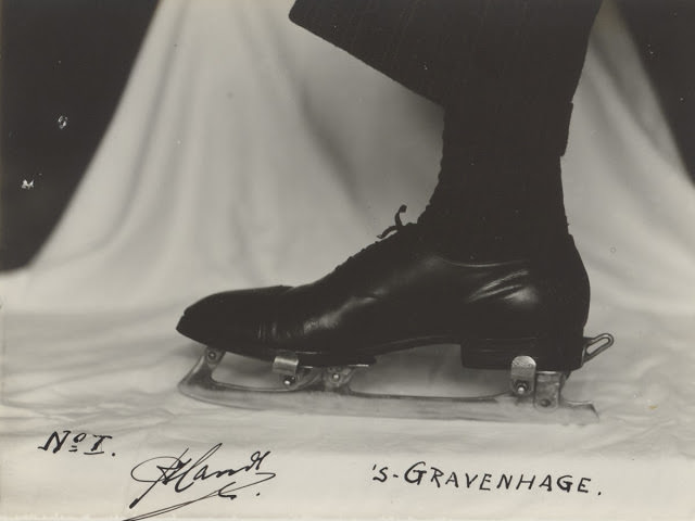 Clap Skate, 1936